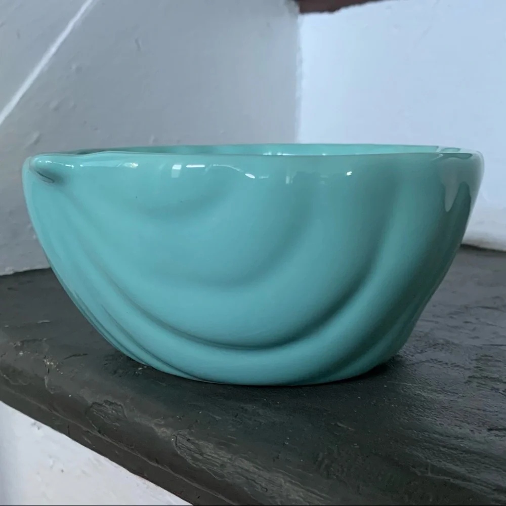 Rae Dunn ALOHA Bowl - Picture 5 of 9